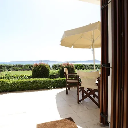 Seaside Gialova 아파트