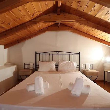 Seaside Gialova Apartman
