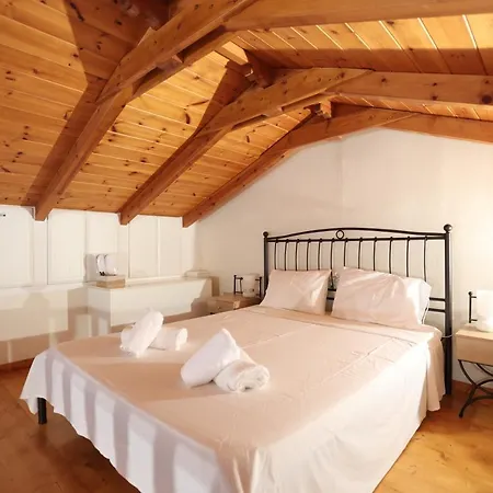 아파트 Seaside Gialova 필로스